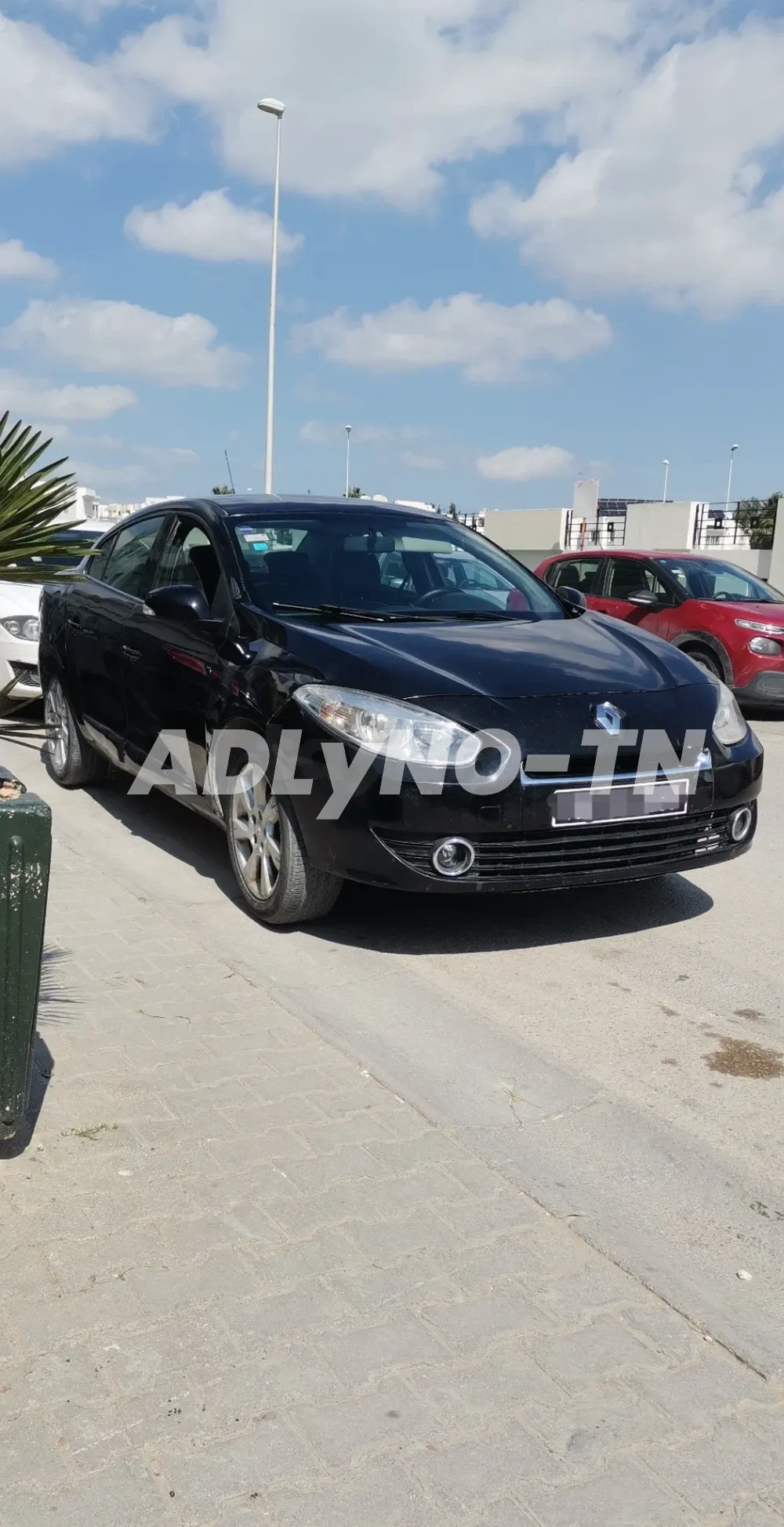 Occasion à ne pas rater Renault Fluence en très bonne état à Tunis - Photo 3