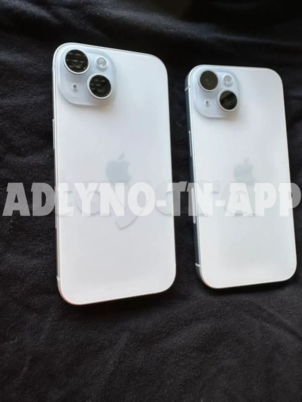 iPhone 15 Bleu 128G état neuf comme cacheté batterie 100 état neuf peu servi encore sous garantie avec son câble facture et garantie boutique batterie 100% à 2280dt tel 20172643 à Tunis - Photo 1