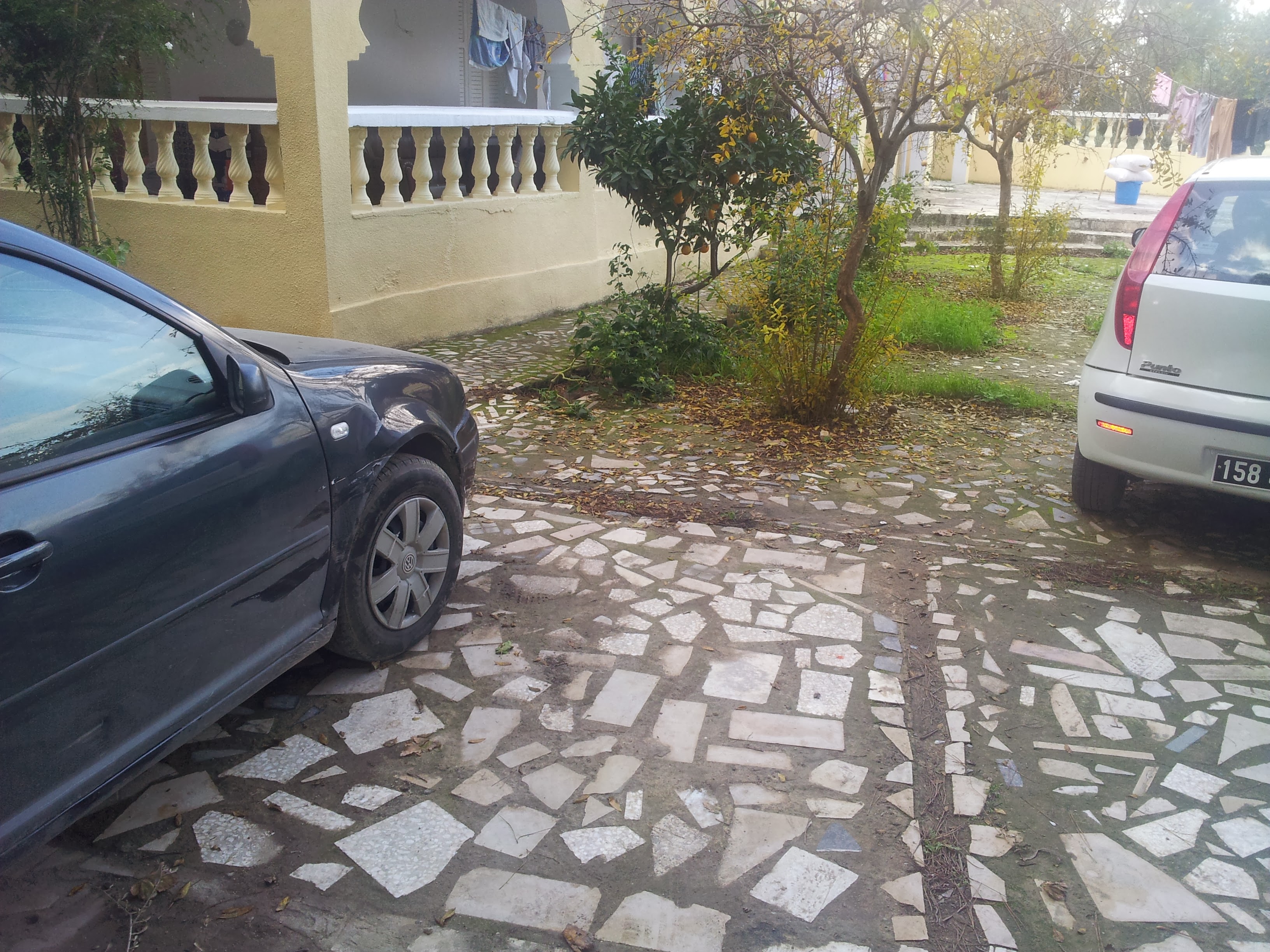    Terrain avec maison à ca à Tunis - Photo 4