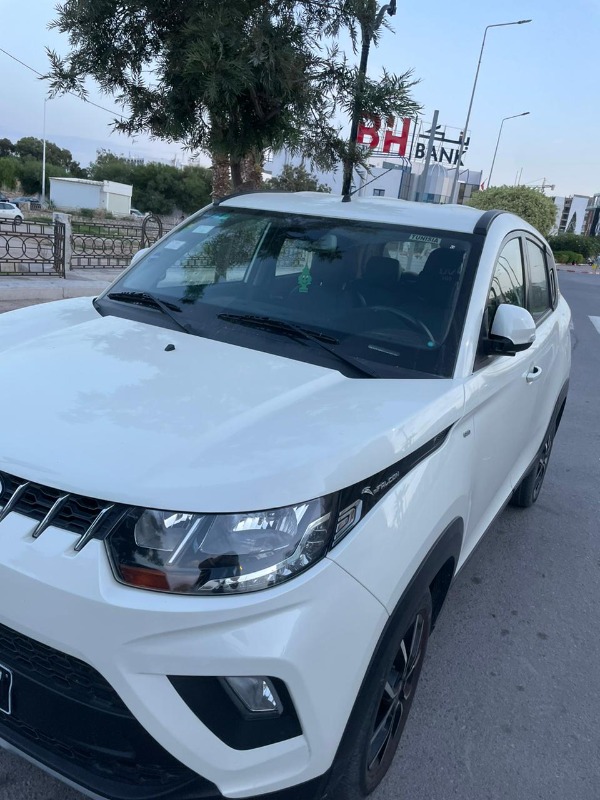 Mahindra KUV 100 Essence 2021 à sousse - Photo 7