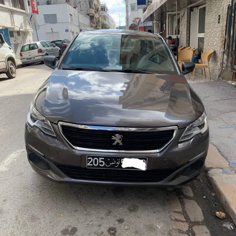 Peugeot Autres Essence 2018 à Tunis - Photo 1