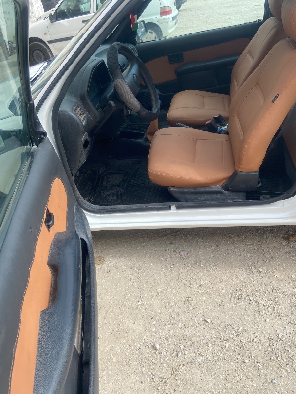 Peugeot 106 Essence 2000 à Tunis - Photo 2