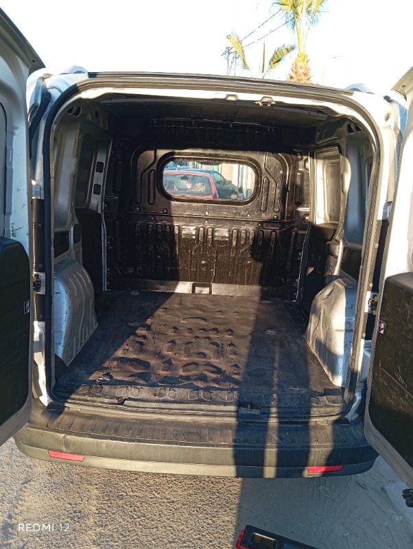 Fiat DOBLO Diesel 2020 à Sfax - Photo 5