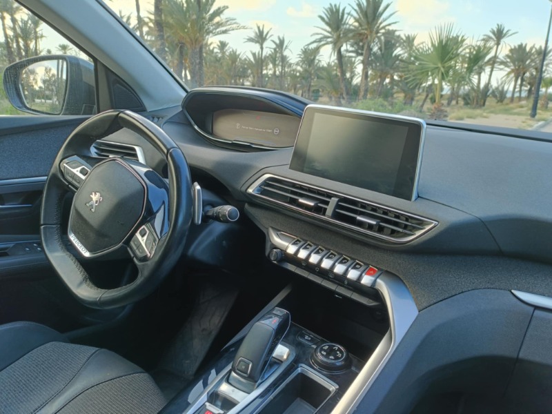 Peugeot 3008 Essence 2019 à Monastir - Photo 1