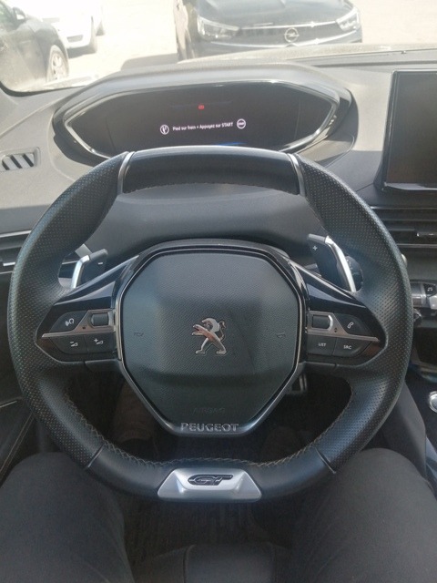 Peugeot 3008 GT 1.6 THP 165 CH Essence modèle 2022 à Tunis - Photo 4