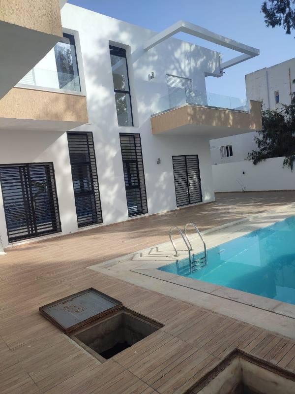  Borj cedria à louer un Appartement haut standing ; Salon + Salle de séjour +3 pièces + 1 salles de bains 