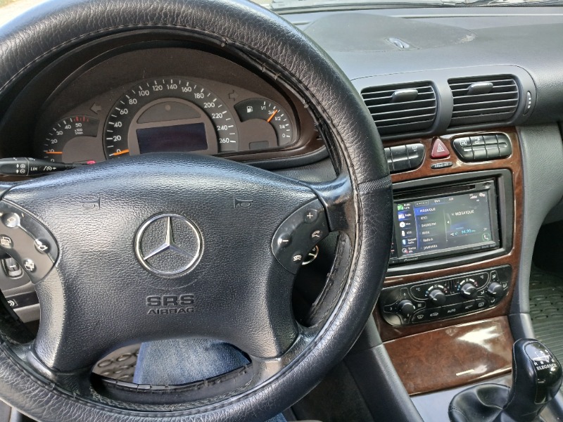 Mercedes Classe C Diesel 2003 à Tunis - Photo 5