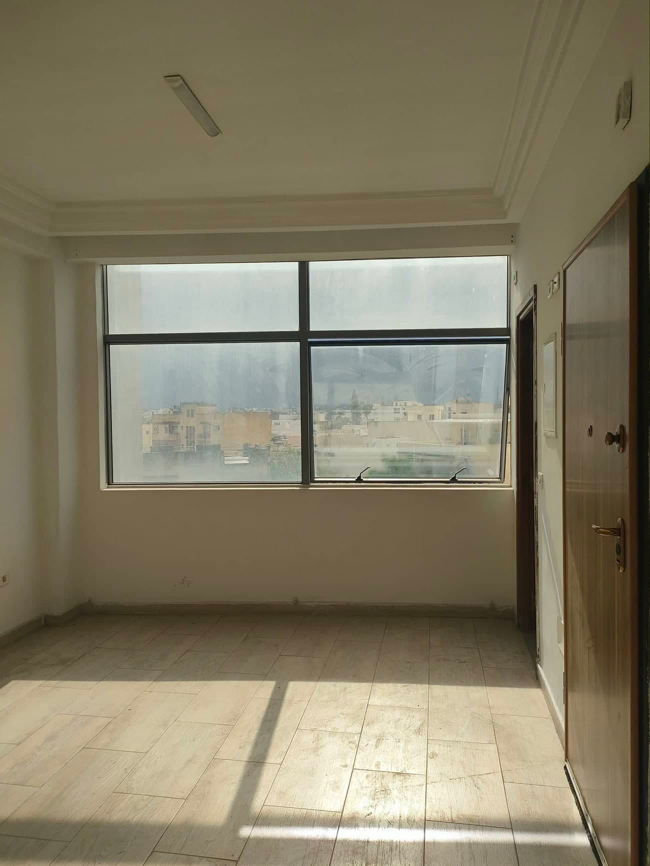    Bureau kbir à Tunis - Photo 1