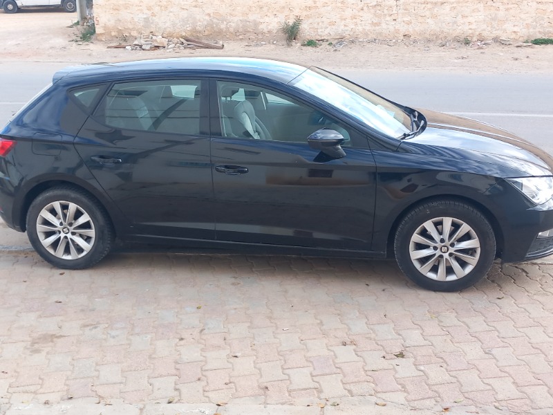 Volkswagen Golf 8 Life