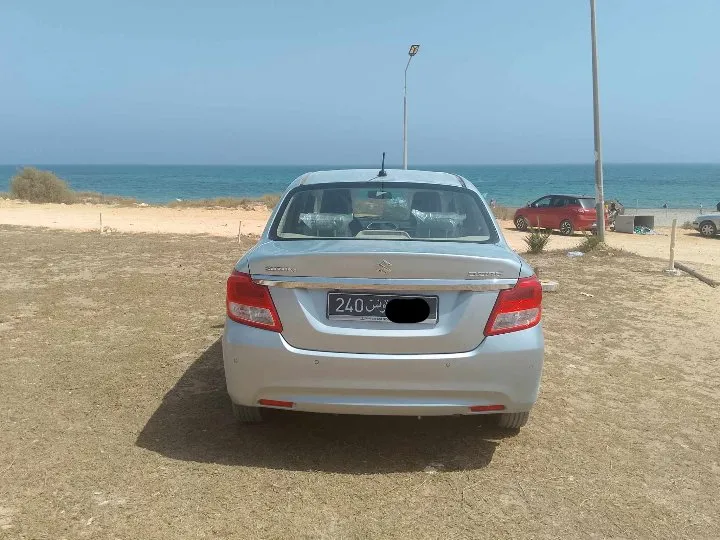 Suzuki Dzire à Tunisie - Photo 1
