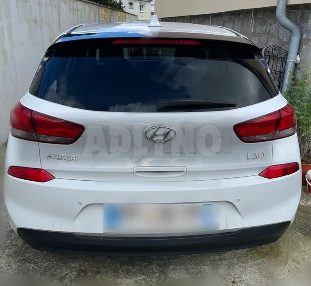 Hyundai i30 à Monastir - Photo 1