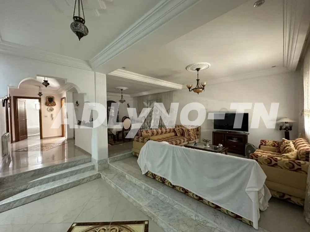 A Vendre une maison à la Marsa à Tunis - Photo 2