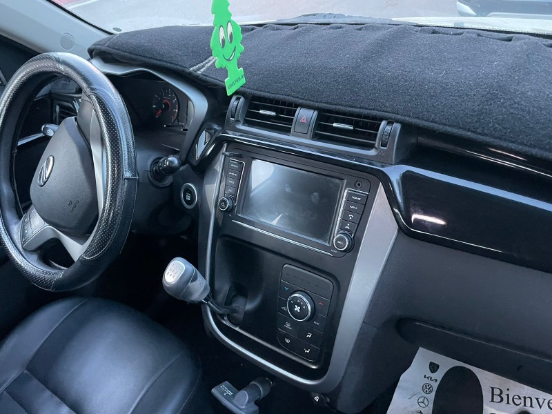 Mahindra KUV 100 Essence 2021 à sousse - Photo 4