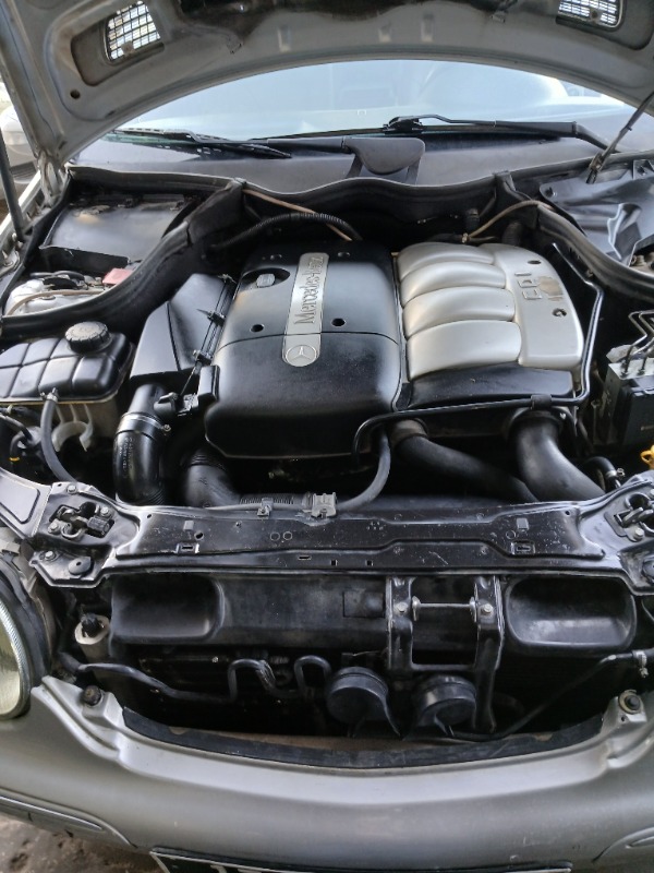 Mercedes Classe C Diesel 2003 à Tunis - Photo 1