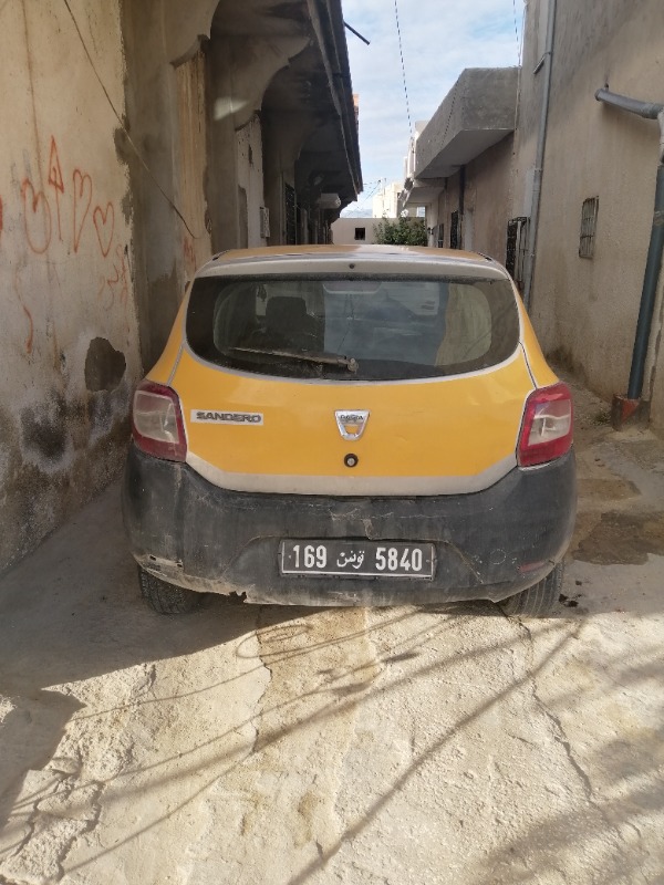 Dacia SANDERO Essence 2013 à sousse - Photo 5