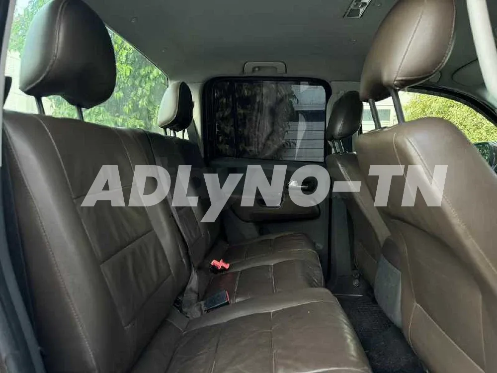 AMAROK TDI 8CV 4X4 à Tunis - Photo 8