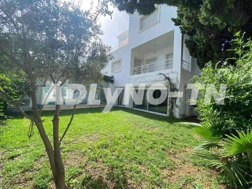A louer villa usage habitation ou bureautique sup 450 m² à Mutuelle ville à Tunis - Photo 1