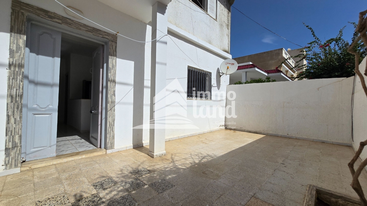  A vendre appartement S+2 à AFH Mrezga 