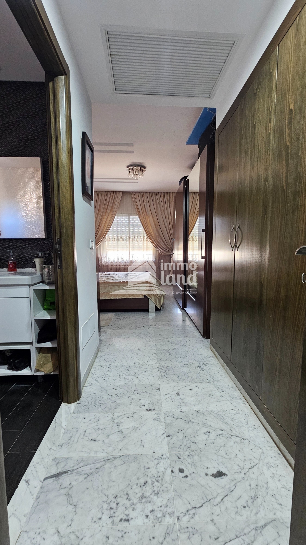    Appartement s4 à ain zag à Tunis - Photo 4
