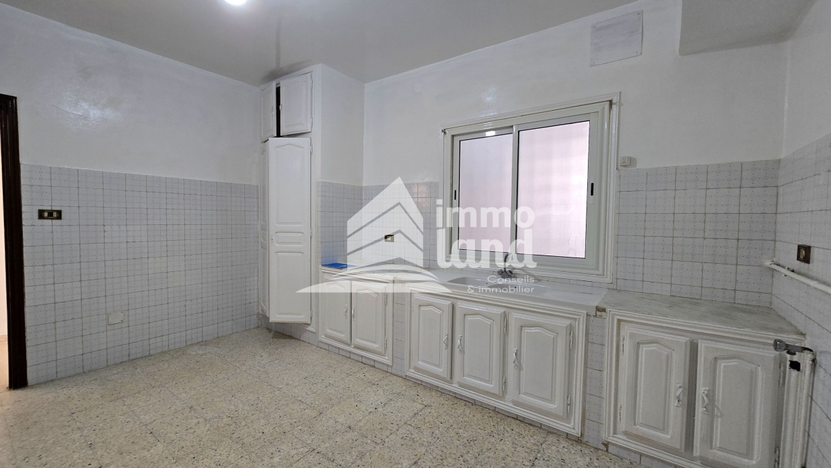    Etage de villa s3 à la m à Tunis - Photo 1