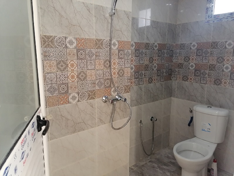  A louer un étage de villa s+2 jamais habité au 1er étage à nouvelle médina 3 