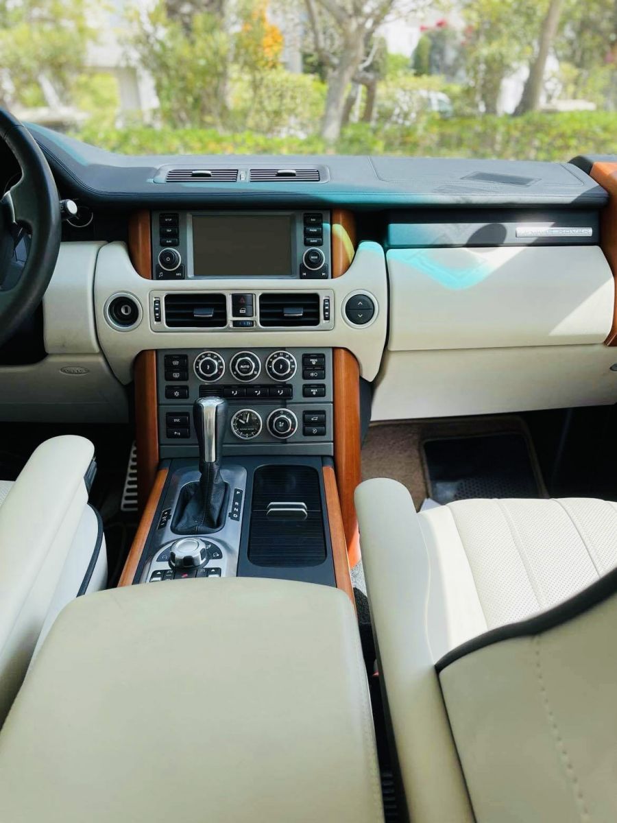 Land Rover Range Rover à Ariana - Photo 11
