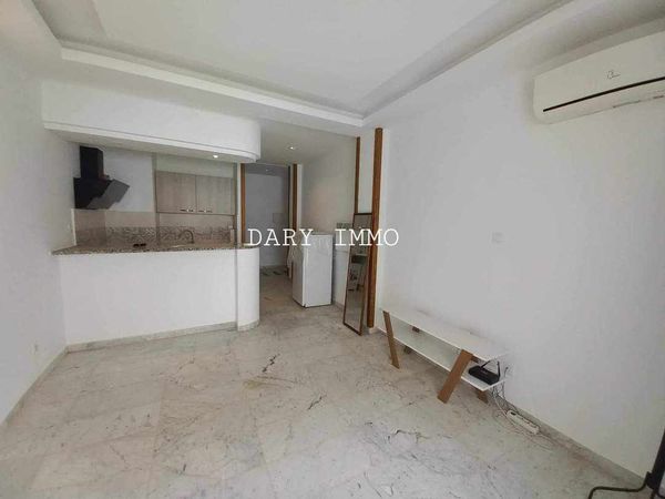  Appartement S+2 meublé à La Marsa MAL1585 