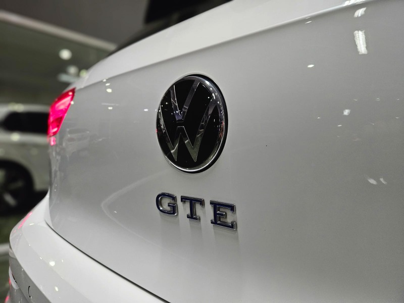 Volkswagen Golf 8 Electrique 2021 à Monastir - Photo 5