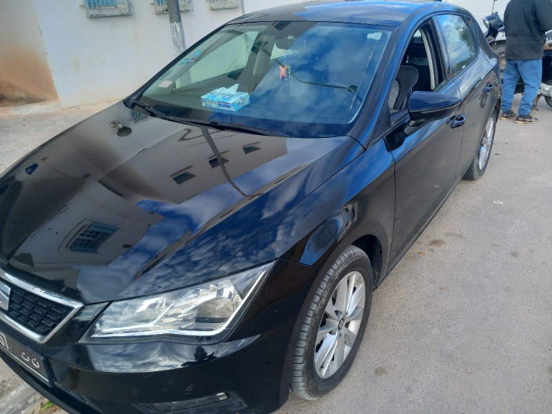 Seat Leon Diesel 2018 à Medenine - Photo 1
