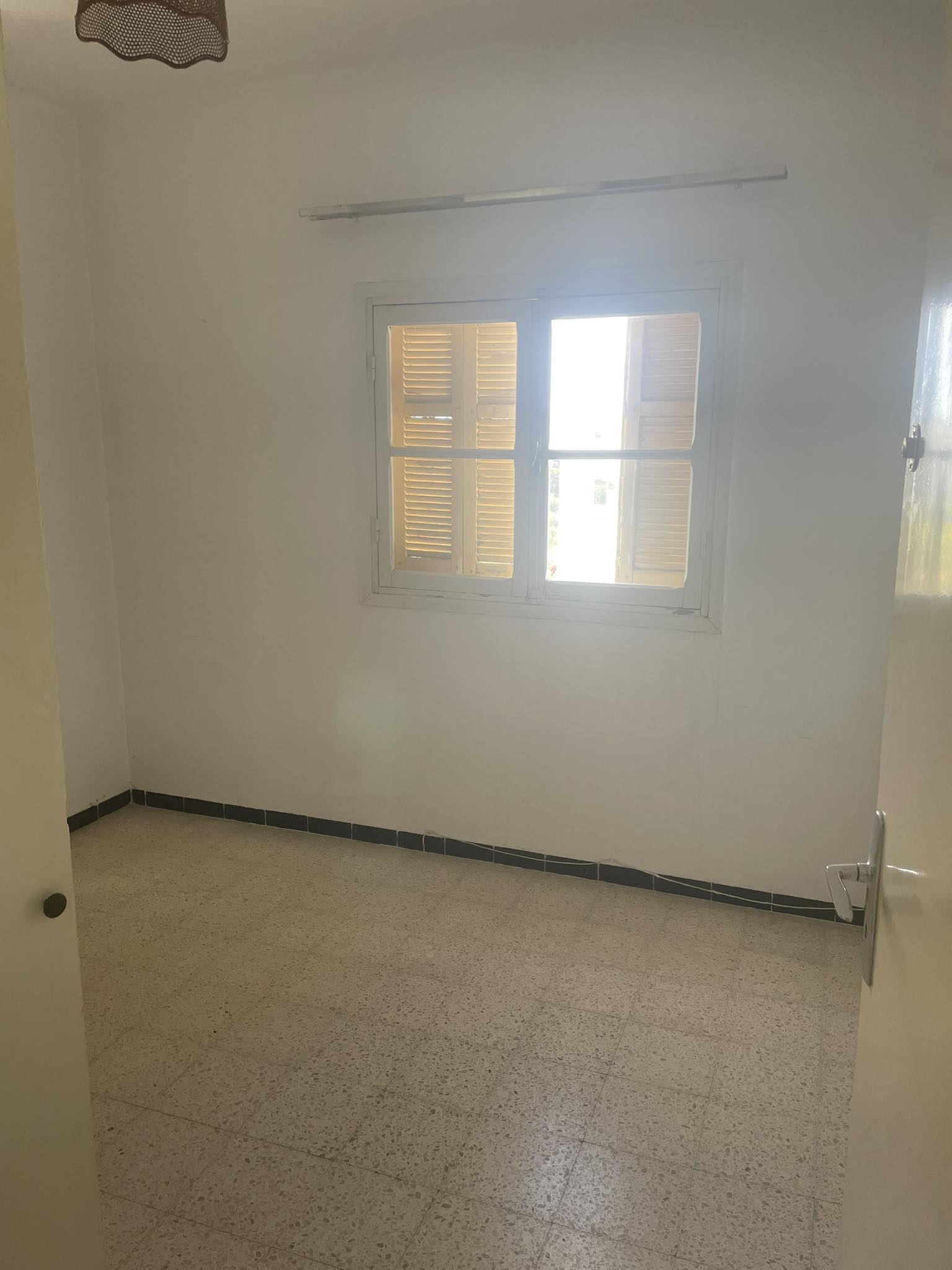  إعلان طلــب عروض عدد 03/2025 /بـيع عقــــــــار/"الهناء 663" 