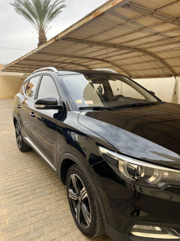 MG Zs Essence 2020 à Tunis - Photo 2