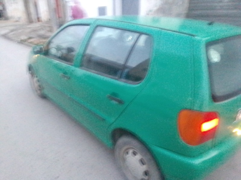 Volkswagen Polo Essence 1998 à Manouba - Photo 1