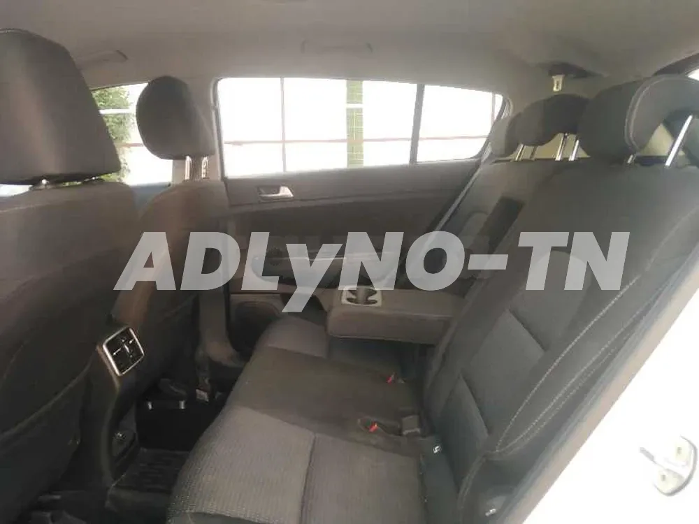 Kia sportage 4*4 AWD à Sfax - Photo 7