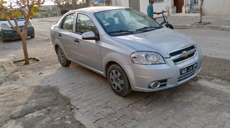 Chevrolet AVEO Essence 2009 à Manouba - Photo 2
