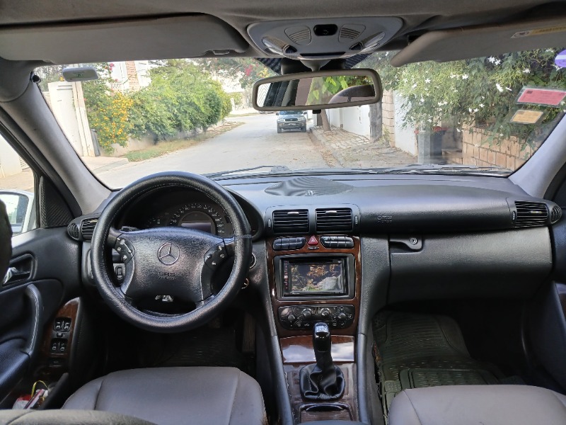 Mercedes Classe C Diesel 2003 à Tunis - Photo 6