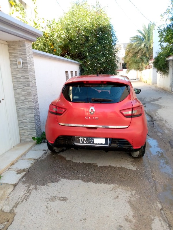 Renault Clio Essence 2014 à Ariana - Photo 2