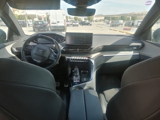 Peugeot 3008 GT 1.6 THP 165 CH Essence modèle 2022 à Tunis - Photo 5