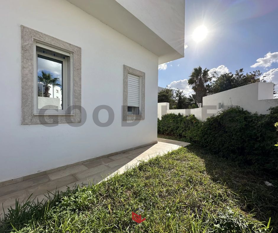     Villa jumelée en s3 à Tunis - Photo 1