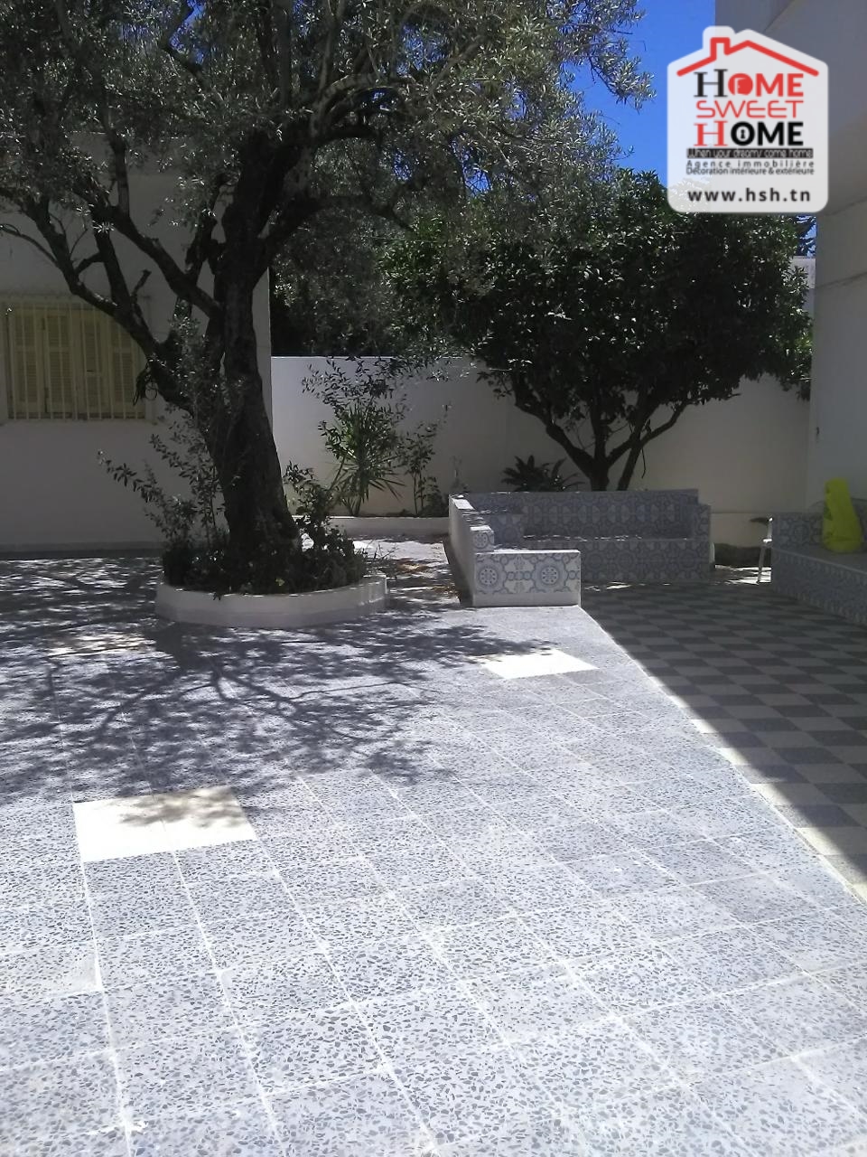     Immeuble emna à el o à Tunis - Photo 1