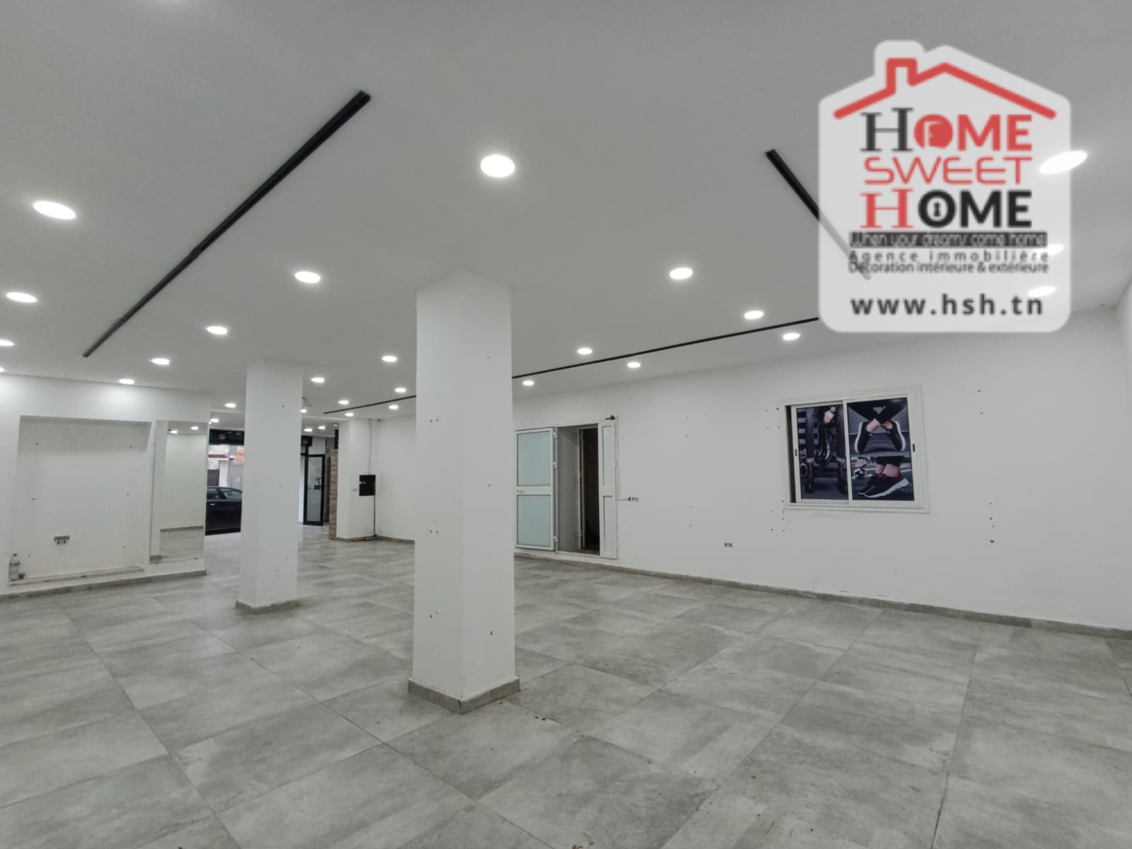  A louer local 500 m² superficie situé à akouda 