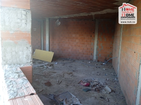  À vendre : Maison S+4 style arabesque en plein centre de Béni Khiar, Nabeul 