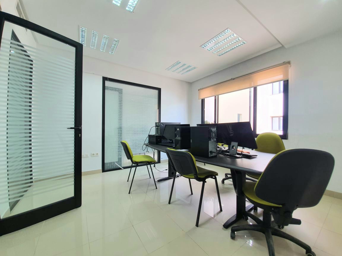    Bureau h3 à montplaisir à Tunis - Photo 1