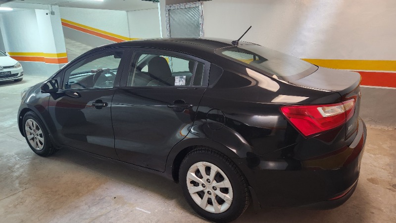 Kia RIO Essence 2017 à Ariana - Photo 4