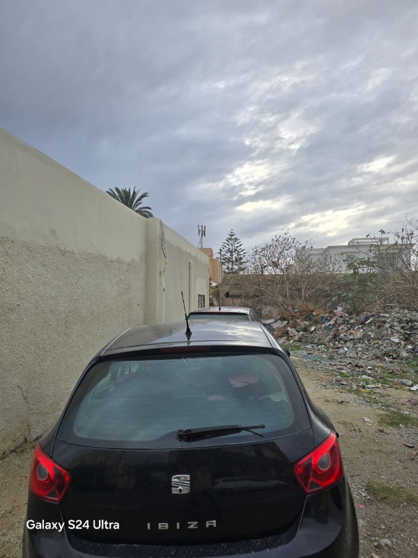 Seat Ibiza Essence 2011 à Tunis - Photo 7