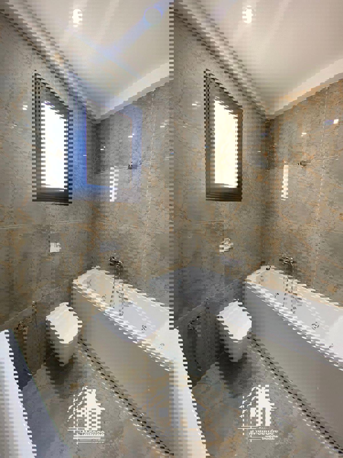    Appartement s2 à ain zag à Tunis - Photo 3
