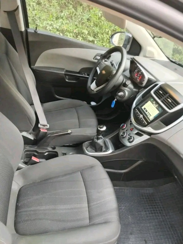 CHEVROLET SONIC PREMIÈRE MAIN TRÈS PROPRE à Bizerte - Photo 2