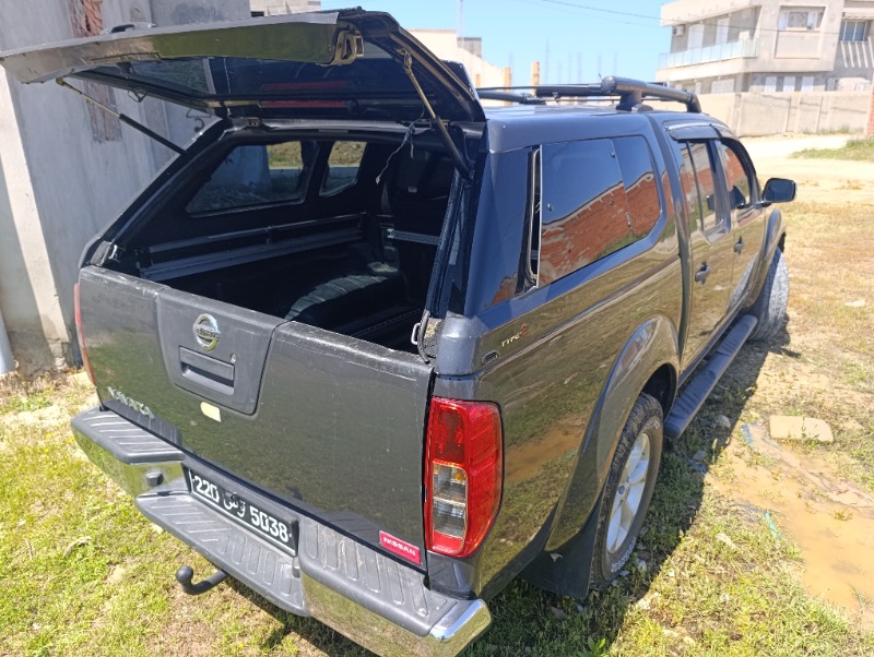 Nissan Navara Diesel 2010 à Ariana - Photo 7