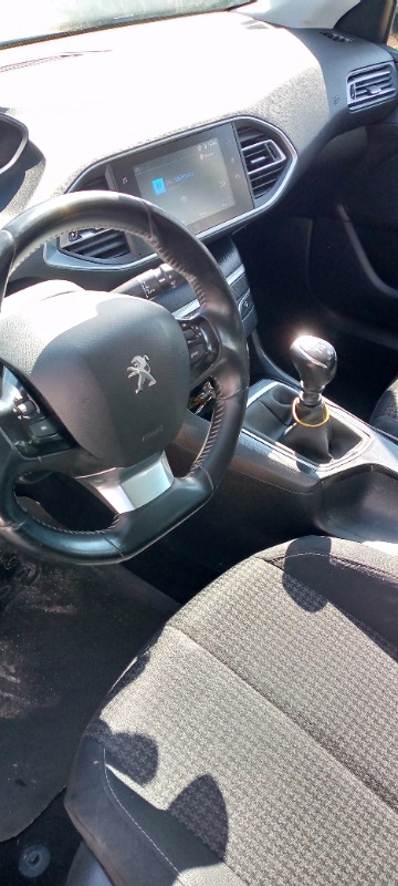 Peugeot 308 Diesel 2020 à Tunisie - Photo 3
