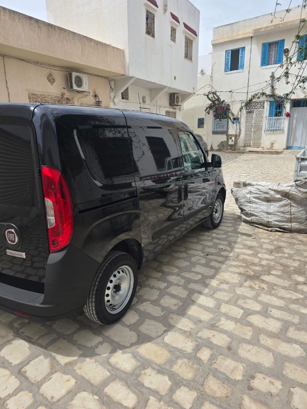 Fiat DOBLO Diesel 2021 à Nabeul - Photo 3