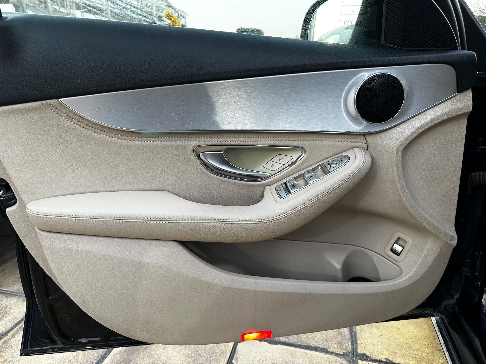 Mercedes-Benz Classe C Avantgarde à Tunis - Photo 19